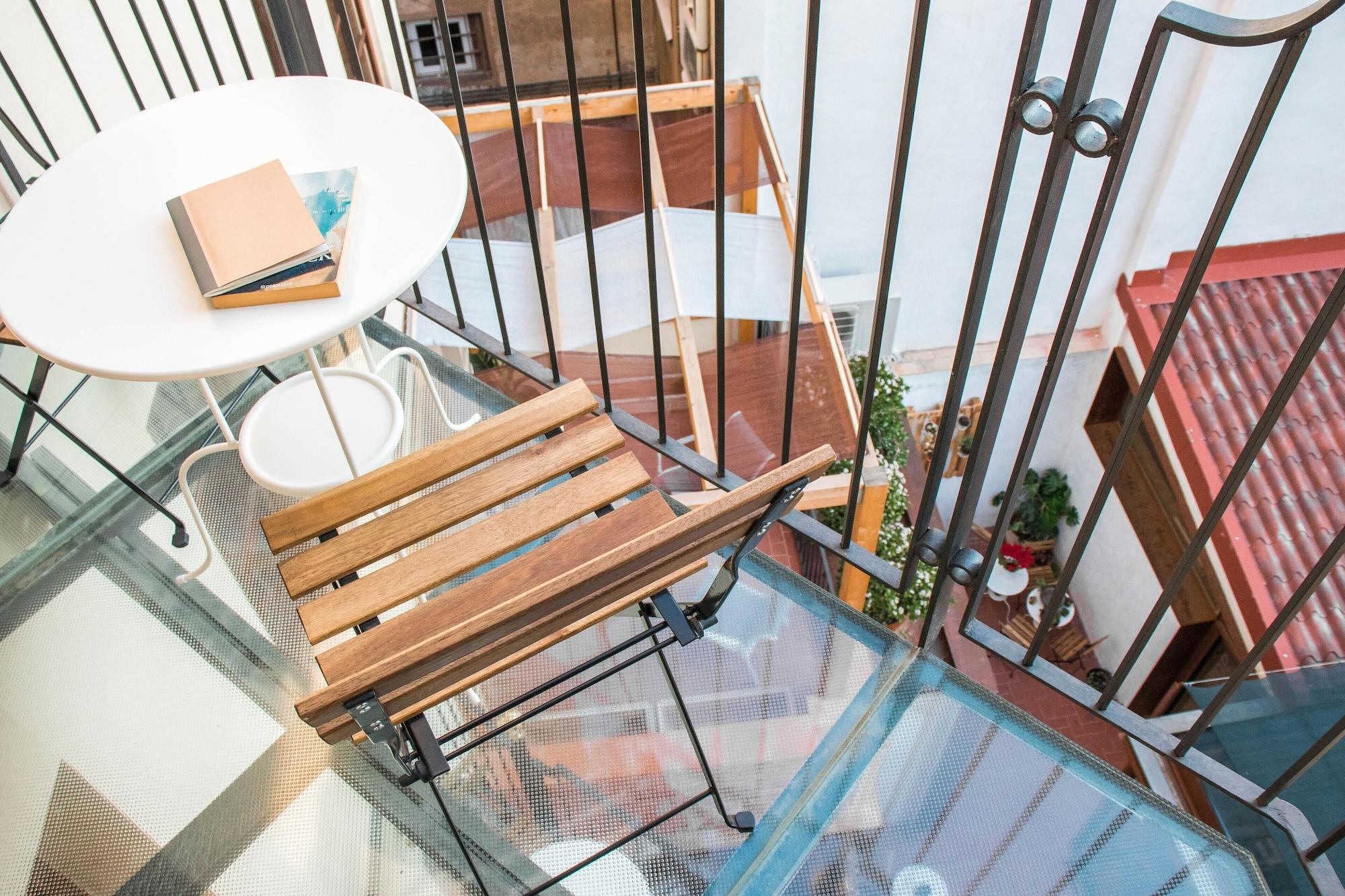 Amfores Boutique Guest House Barcelona Exterior photo